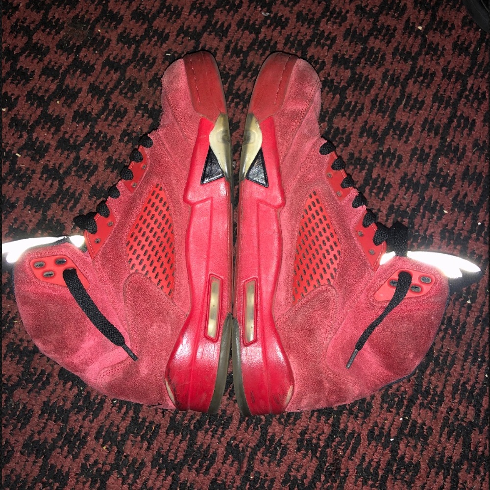 Retro Jordans “Red Suede” 5s - Picture 2 of 5